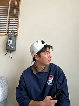 KAMESAN08 online show from November 23, 2025, 4:12 am