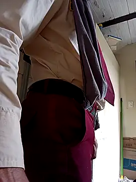 Snapshot of zamir_adam chatting on October 4, 2025, 5:00 pm zamir adam online show from October 4, 2025, 5:00 pm