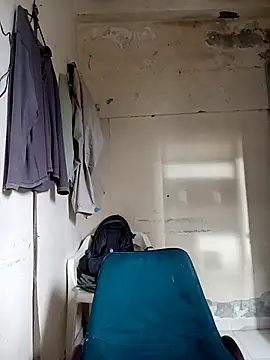 Snapshot of zamir_adam chatting on October 15, 2025, 12:05 pm zamir adam online show from October 15, 2025, 12:05 pm