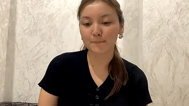 MoraKingdon online show from September 19, 2025, 6:30 pm
