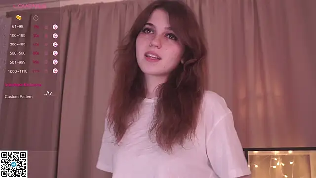 Snapshot of Sofia_Tetsu chatting on September 30, 2025, 12:37 am Sofia Tetsu online show from September 30, 2025, 12:37 am