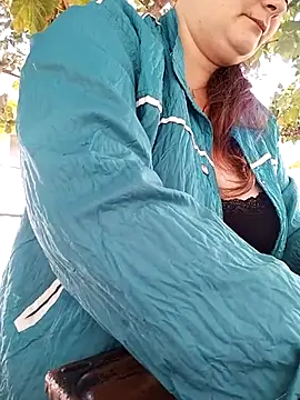 Snapshot of Flacara100 chatting on September 27, 2025, 12:32 pm Flacara100 online show from September 27, 2025, 12:32 pm