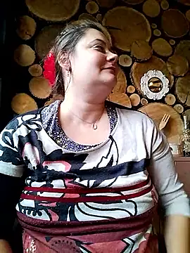 Snapshot of Flacara100 chatting on October 2, 2025, 1:29 pm Flacara100 online show from October 2, 2025, 1:29 pm