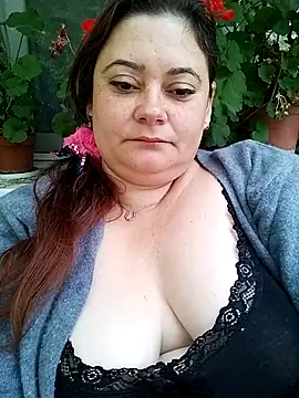 Snapshot of Flacara100 chatting on October 7, 2025, 7:05 am Flacara100 online show from October 7, 2025, 7:05 am