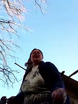 Snapshot of Flacara100 chatting on November 13, 2025, 9:52 am Flacara100 online show from November 13, 2025, 9:52 am