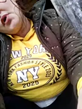 Snapshot of Flacara100 chatting on March 2, 2026, 1:29 pm Flacara100 online show from March 2, 2026, 1:29 pm