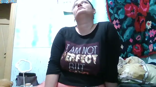Snapshot of Flacara100 chatting on May 20, 2026, 6:47 pm Flacara100 online show from May 20, 2026, 6:47 pm