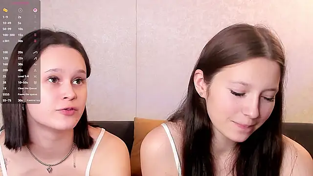 Snapshot of GabrielleLynchard chatting on October 8, 2025, 7:11 pm GabrielleLynchard online show from October 8, 2025, 7:11 pm