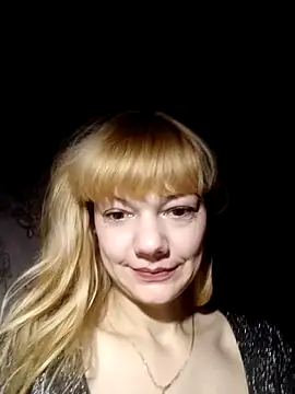 Snapshot of AliceSwan1122 chatting on September 27, 2025, 11:32 pm AliceSwan1122 online show from September 27, 2025, 11:32 pm