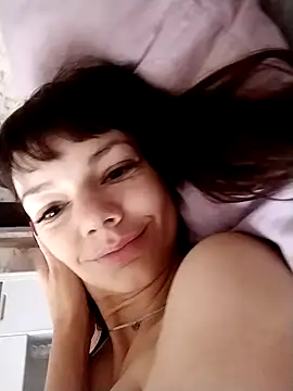 AliceSwan1122 online show from July 14, 2026, 2:45 pm