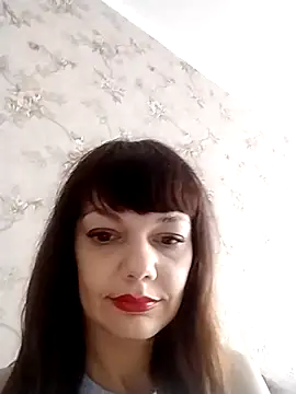 AliceSwan1122 online show from August 7, 2026, 1:35 pm