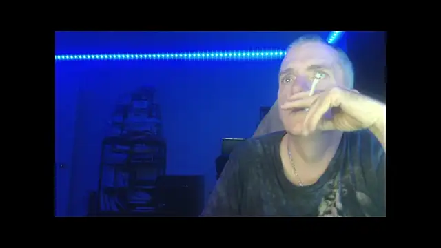 Snapshot of Sex_and_loves chatting on October 23, 2025, 4:34 am Sex and loves online show from October 23, 2025, 4:34 am