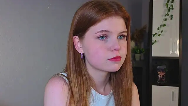 pielittle online show from September 26, 2025, 4:05 am