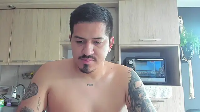 Snapshot of Arnolwilliams chatting on September 29, 2025, 9:08 pm Arnolwilliams online show from September 29, 2025, 9:08 pm