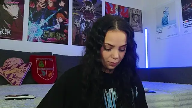 KiraQuinn1 online show from October 6, 2025, 2:36 pm