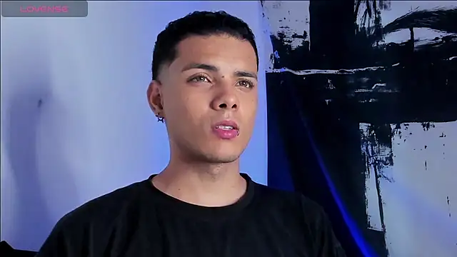 Avaggi online show from October 25, 2025, 9:31 pm