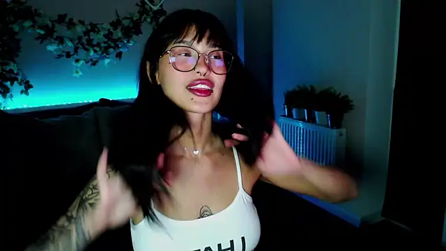 SakuraAckerman online show from September 16, 2025, 9:16 pm