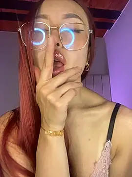 Snapshot of Abbi_Gomez chatting on April 24, 2026, 1:30 am Abbi Gomez online show from April 24, 2026, 1:30 am