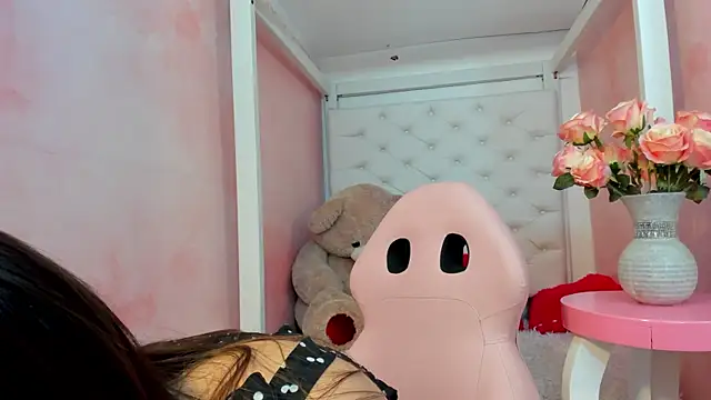 Snapshot of celeste_hot__ chatting on October 6, 2025, 4:10 am celeste hot   online show from October 6, 2025, 4:10 am