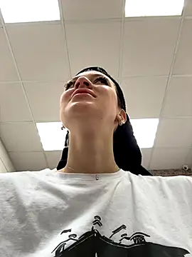 Snapshot of EmmaStarkk chatting on September 16, 2025, 3:07 am EmmaStarkk online show from September 16, 2025, 3:07 am