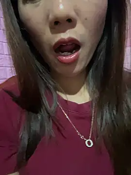 Moon pusy online show from February 13, 2026, 3:19 pm