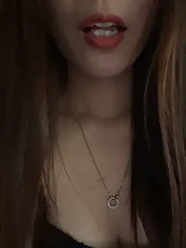 Moon pusy online show from June 11, 2026, 2:53 am