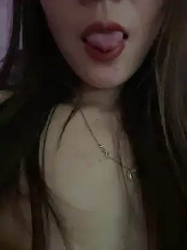 Moon pusy online show from June 25, 2026, 2:44 am