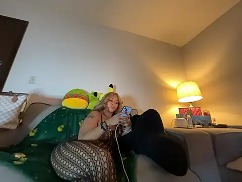 Snapshot of GoddessFatPuss chatting on January 13, 2026, 1:55 am GoddessFatPuss online show from January 13, 2026, 1:55 am