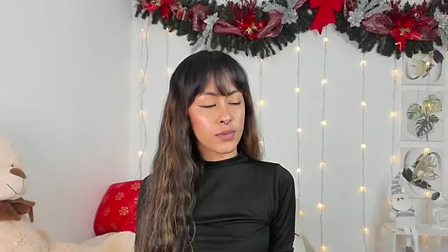 Susy spark online show from December 22, 2025, 11:57 pm