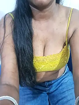 Priyanka78890 online show from September 16, 2025, 6:03 am