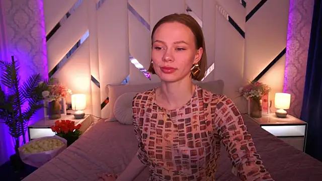 Snapshot of ShyySiren chatting on April 20, 2026, 1:47 pm ShyySiren online show from April 20, 2026, 1:47 pm