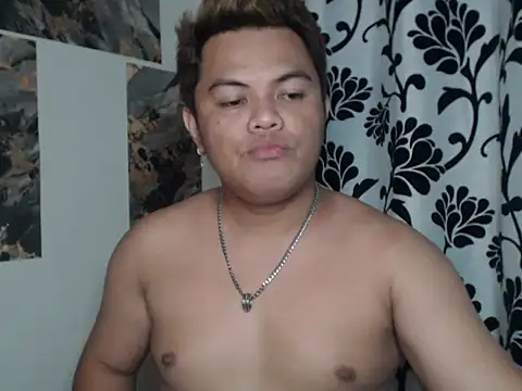 Gayasianzowe online show from September 16, 2025, 3:02 pm