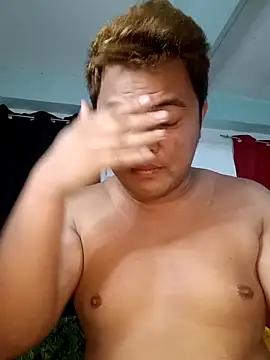 Snapshot of Gayasianzowe chatting on September 18, 2025, 6:54 pm Gayasianzowe online show from September 18, 2025, 6:54 pm