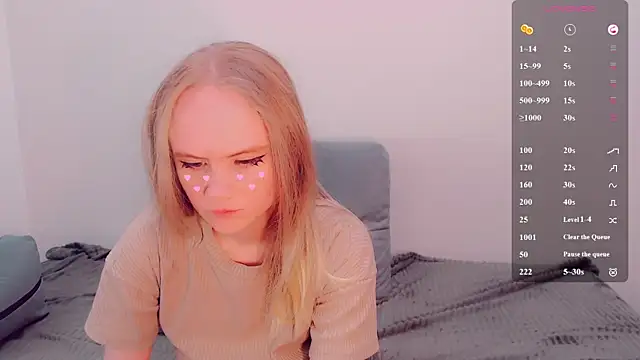 AliceNya cute online show from May 5, 2026, 5:37 am
