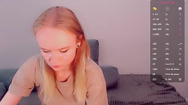 AliceNya cute online show from May 7, 2026, 5:57 am