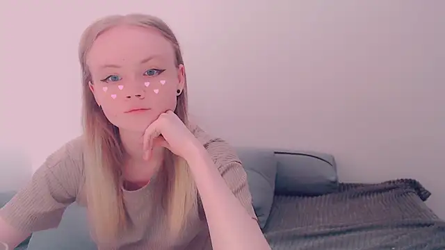AliceNya cute online show from June 7, 2026, 5:11 am