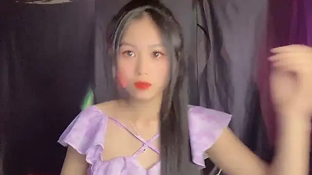 Snapshot of Lyly4757 chatting on September 26, 2025, 2:54 pm Lyly4757 online show from September 26, 2025, 2:54 pm