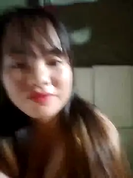 Snapshot of emilyzz chatting on September 18, 2025, 10:23 pm emilyzz online show from September 18, 2025, 10:23 pm