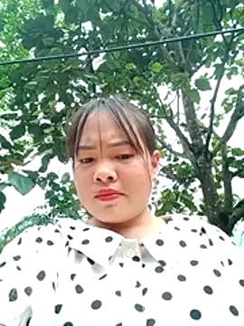 emilyzz online show from March 18, 2026, 6:38 am