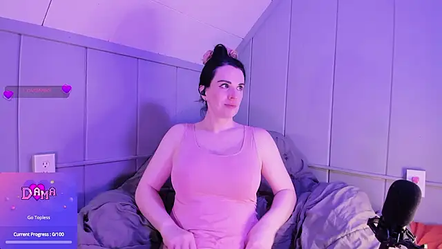 Snapshot of DamaDevotchka chatting on February 23, 2026, 1:03 am DamaDevotchka online show from February 23, 2026, 1:03 am