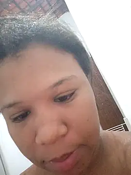 Milenvs online show from November 25, 2025, 10:04 am