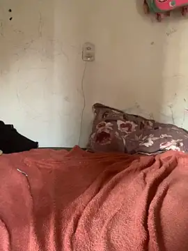 Milenvs online show from April 14, 2026, 1:39 pm