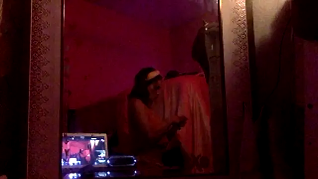 Texxaspearl online show from February 26, 2026, 9:41 am