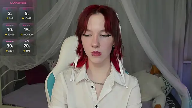 JessieRich online show from November 26, 2025, 8:10 pm