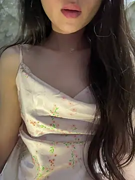Bella sexy98 online show from May 10, 2026, 5:01 am