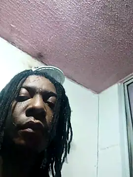 Silvabueno11 online show from May 17, 2026, 9:06 am