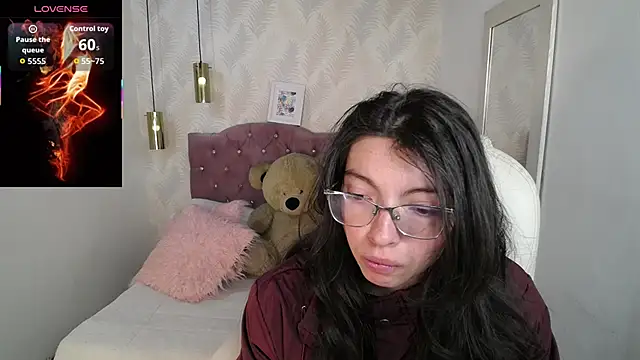 alllyson  online show from February 2, 2026, 7:23 pm