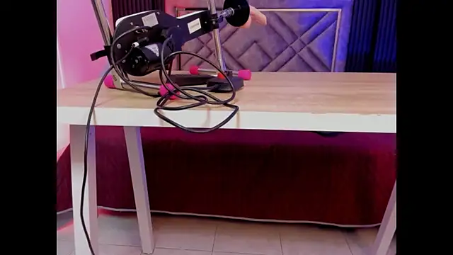 Snapshot of Daniwhatson chatting on September 30, 2025, 12:15 am Daniwhatson online show from September 30, 2025, 12:15 am