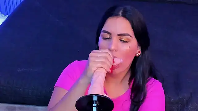 Snapshot of Daniwhatson chatting on October 8, 2025, 3:26 am Daniwhatson online show from October 8, 2025, 3:26 am