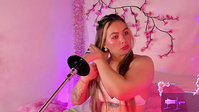 chubbyZoe online show from October 29, 2025, 10:33 pm